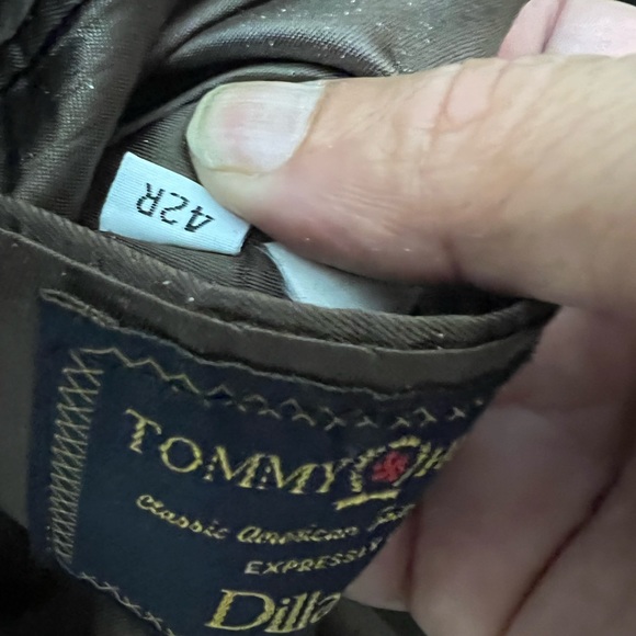 Tommy Hilfiger wool blazer size 42R. - Picture 6 of 6